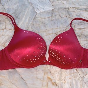 34A Victoria Secret  VERY SEXY Satin Push-Up Bra
